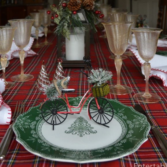 222 Fifth green winter ball porcelain salad plate Christmas tree holiday nwt - Picture 7 of 9